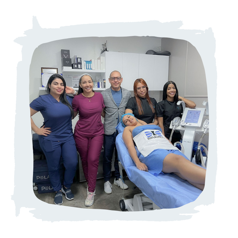 Dr. Nelson García y su Equipo de Trabajo